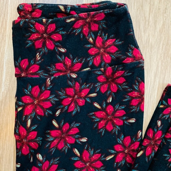 🥰Flower Leggings🥰 - Picture 3 of 4